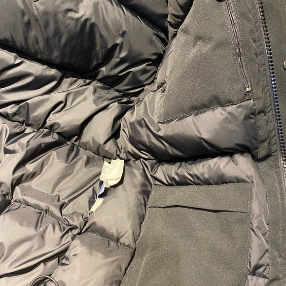 ***SOLD*** Canada Goose Burnett Parka, Mens XL - Picture 7 of 14